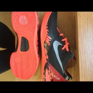 Kobe basketball shoes